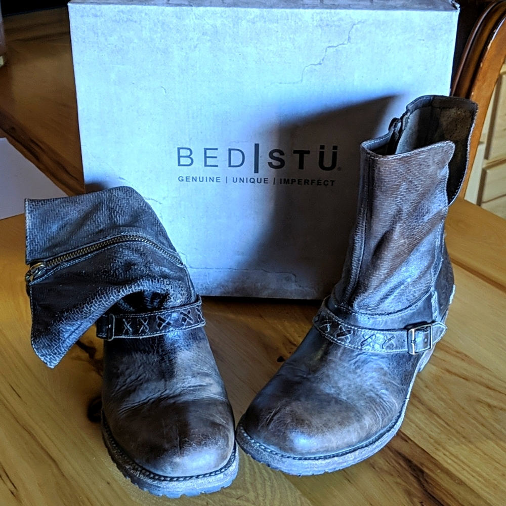 Bed-Stu Shaela boot size 10